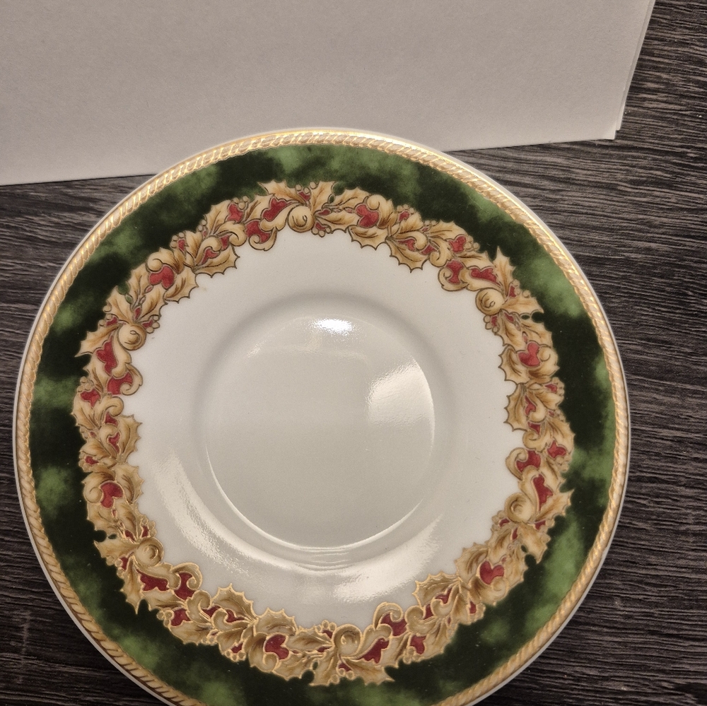 American Atelier Noel Tea cup And Saucer Porcelain - Picture 6 of 9
